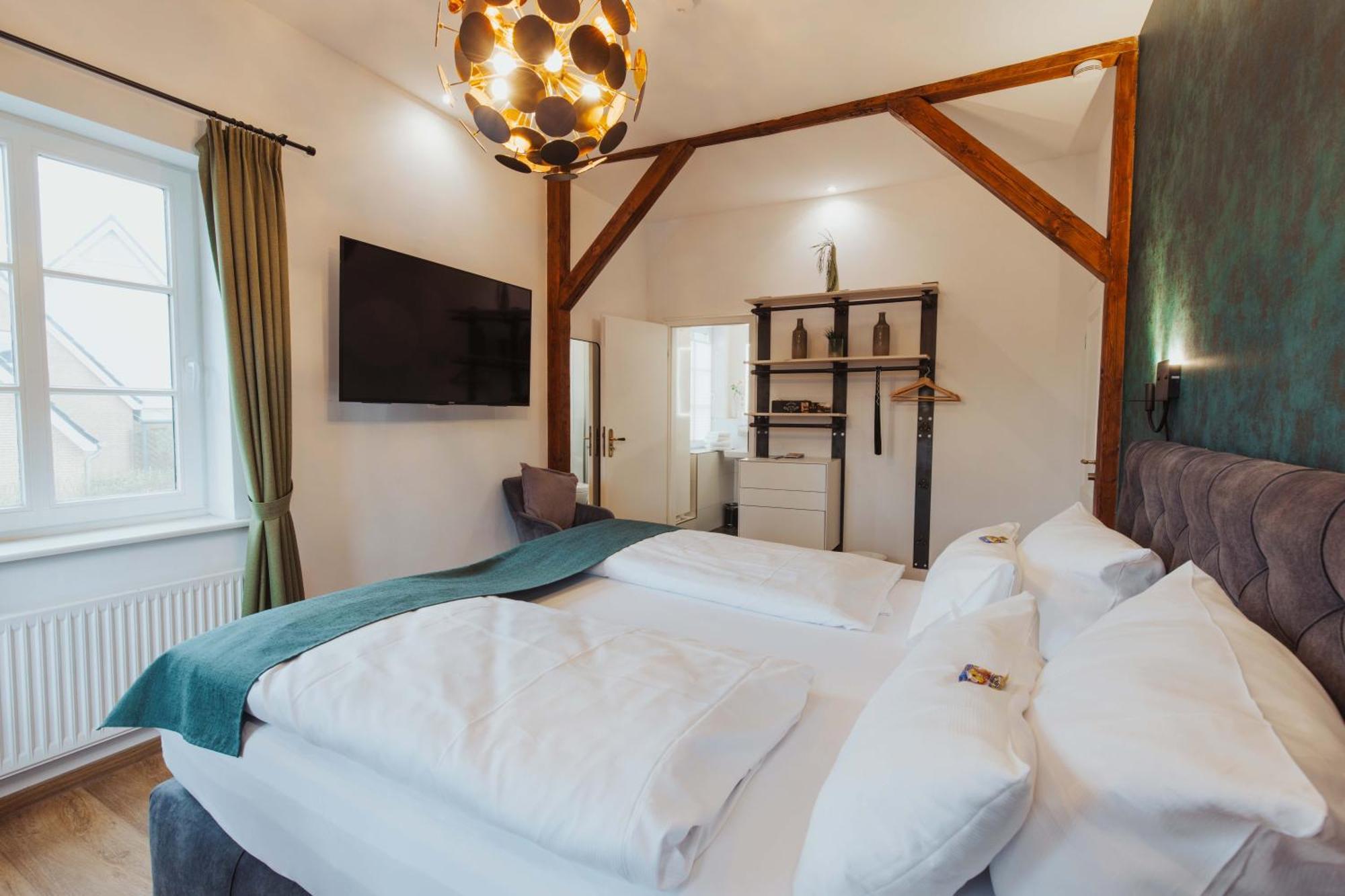 Hotel Butz ชาร์บอยท์ซ ภายนอก รูปภาพ