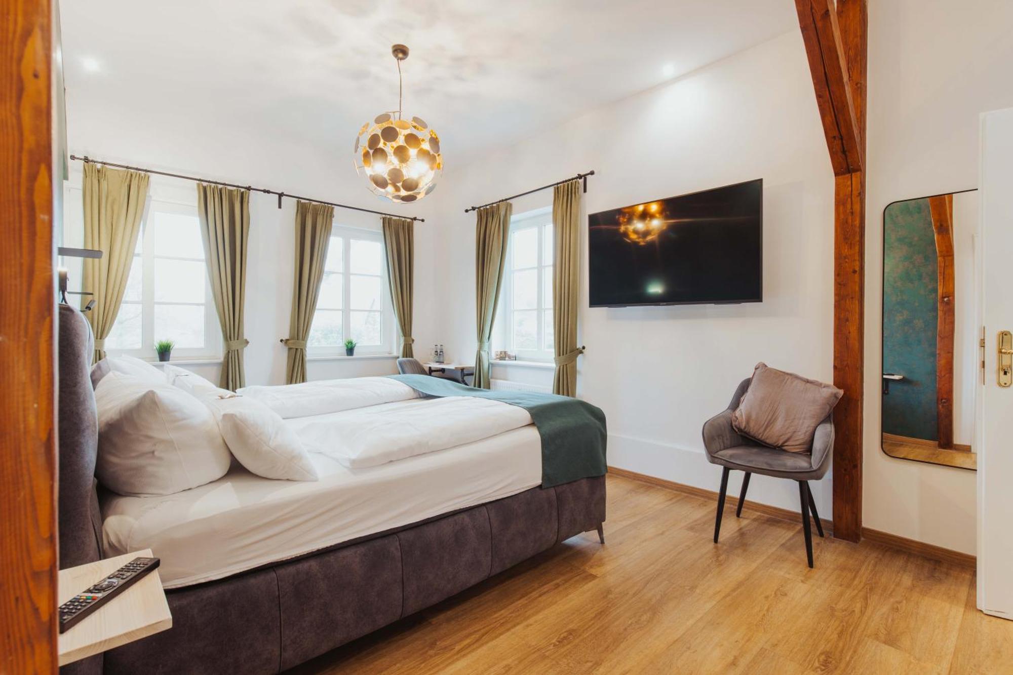 Hotel Butz ชาร์บอยท์ซ ภายนอก รูปภาพ