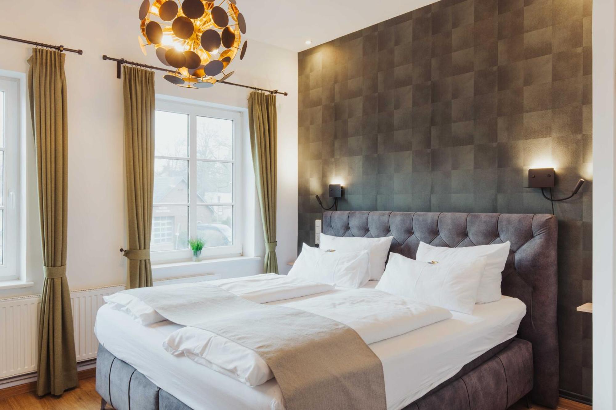 Hotel Butz ชาร์บอยท์ซ ภายนอก รูปภาพ